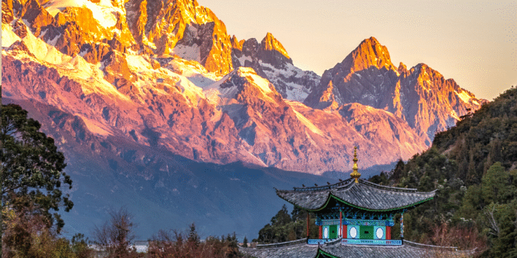 The Jade Dragon Snow Mountain 10 must-visit attractions are analyzed