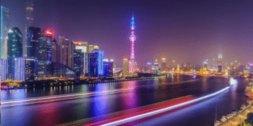 Shanghai Oriental Pearl Tower: Ultimate Travel Guide and Tips for 2025