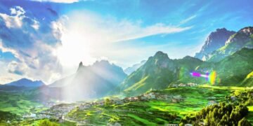 Horse Trekking in Zhagana: Nakei Grassland & Tibetan Village Adventures